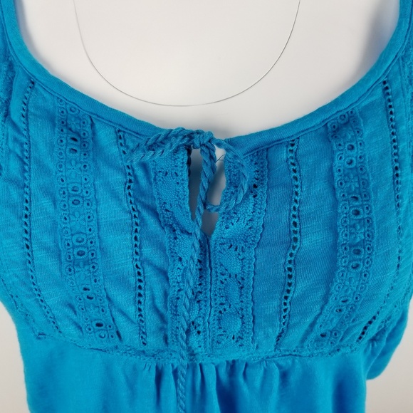 aeropostale Short Sleeve Top With Lace Detail - Picture 2 of 7